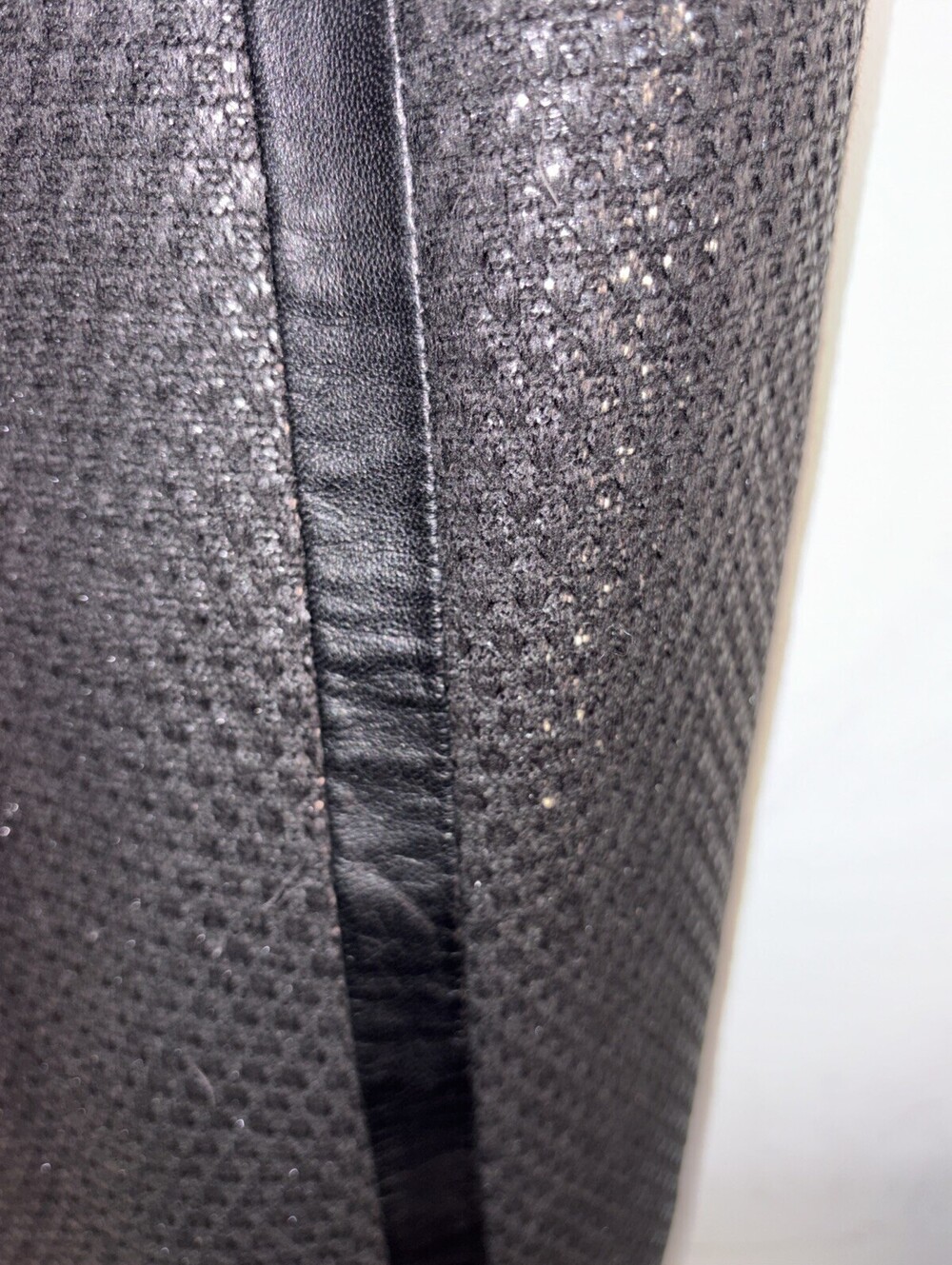Milly Black Lambskin Trim With‎ Faux Metallic Fabric Size 8 Made In USA - Picture 3 of 16